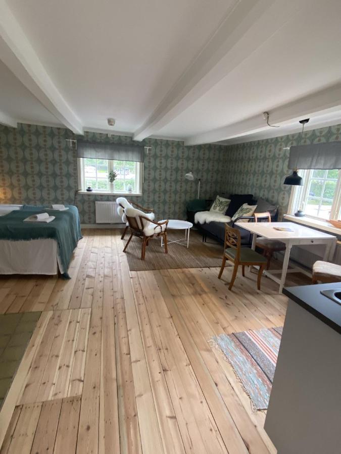 Stf Gysinge Waerdshus & Hotell Екстериор снимка